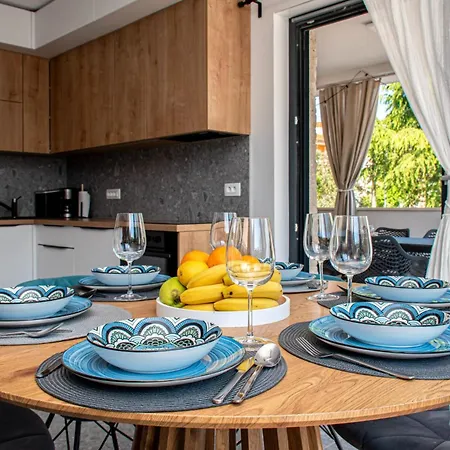 Casa Bella In Barbariga, Istria * Peroj