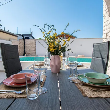 Casa Bella In Barbariga, Istria Villa *