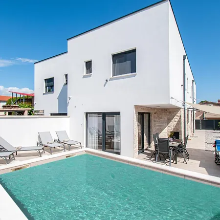 Casa Bella In Barbariga, Istria Villa Peroj