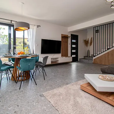 Casa Bella In Barbariga, Istria By Istrabook