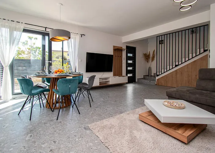 Casa Bella In Barbariga, Istria By Istrabook