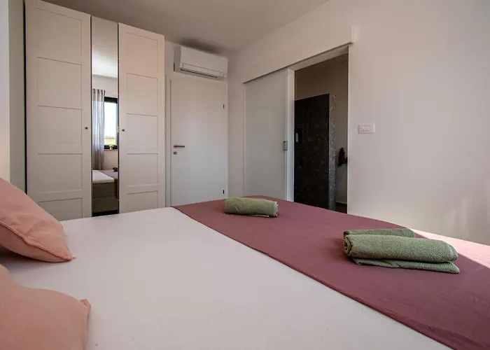 Casa Bella In Barbariga, Istria By Istrabook * 페로이