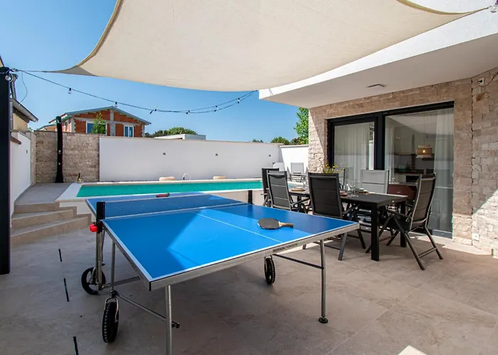 빌라 Casa Bella In Barbariga, Istria By Istrabook 페로이